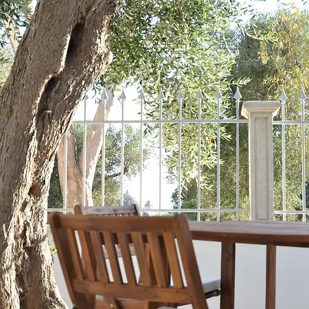 Bed and Breakfast Tenuta Linazza Αντράνο