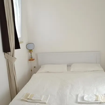 Tenuta Linazza Bed and Breakfast