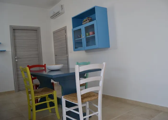 فندق مبيت وإفطار Tenuta Linazza أندرانو